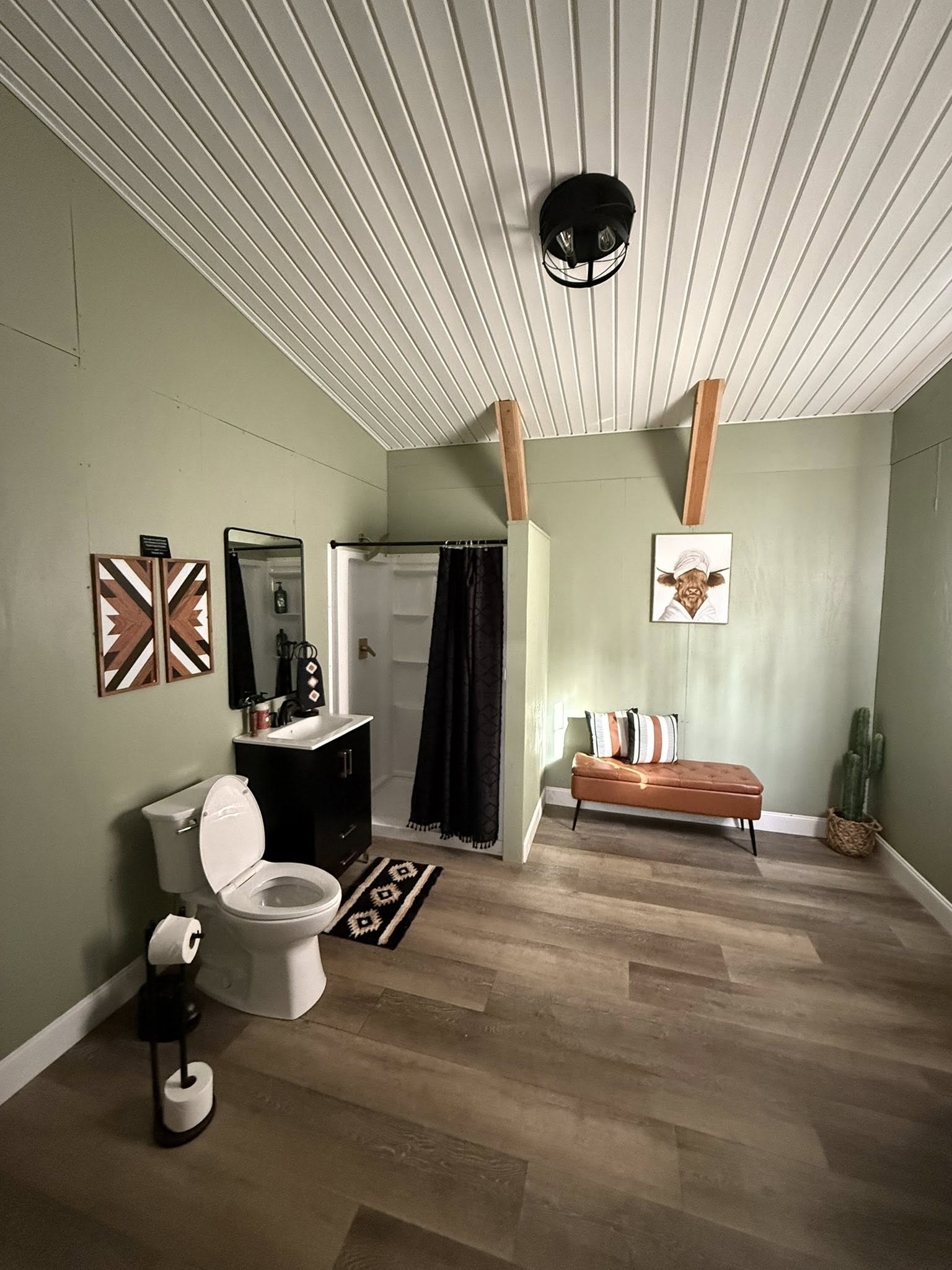 Private bathroom amenities available inside Rodeo Stables